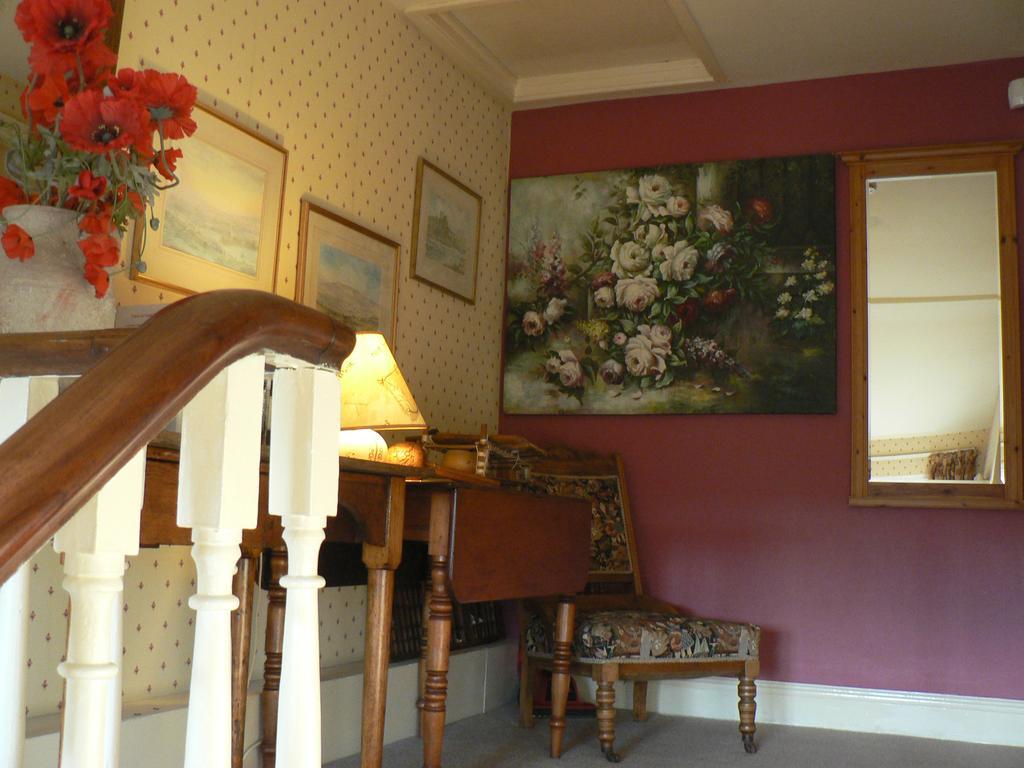 16 Franklin Bijou Boutique Bed & Breakfast Harrogate Exterior photo